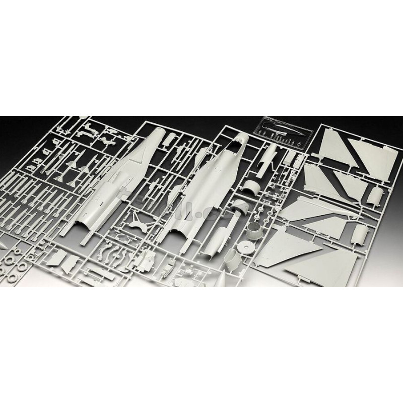 REVELL 1/32 F-16 Falcon (03802) 50. výročí založení