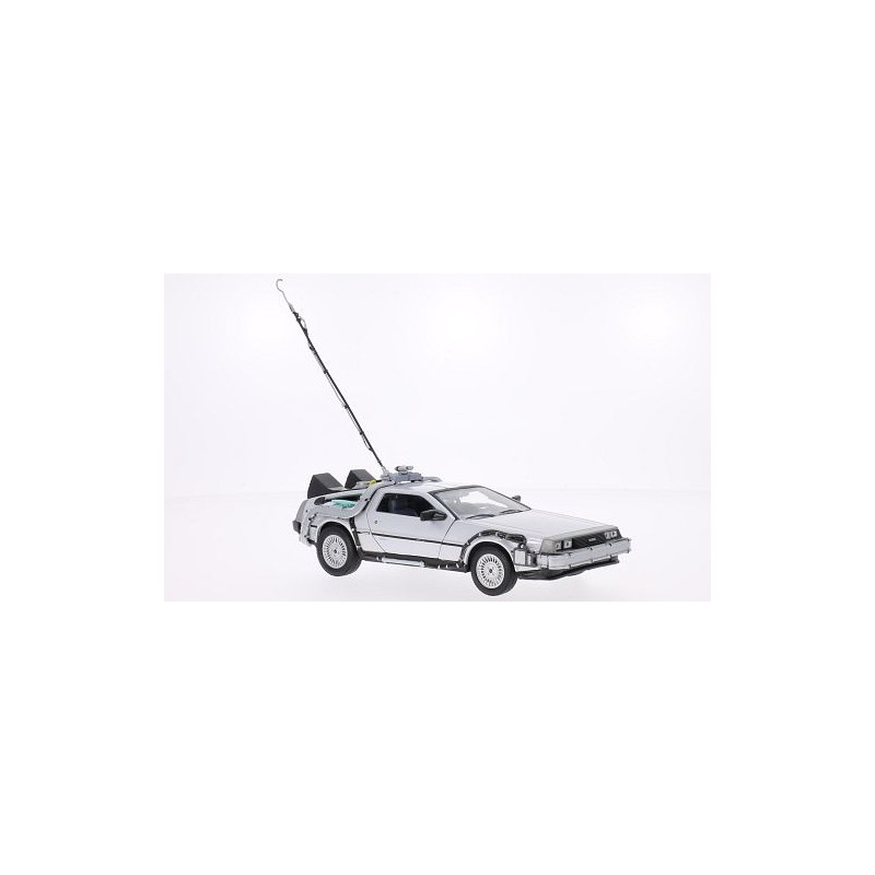 WELLY 1/24 DELOREAN TIME MACHINE - BACK TO THE FUTURE I (224443W)