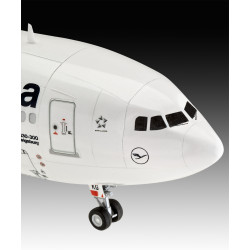 REVELL 1/144 Airbus A330-300 (03816)     Lufthansa New Livery