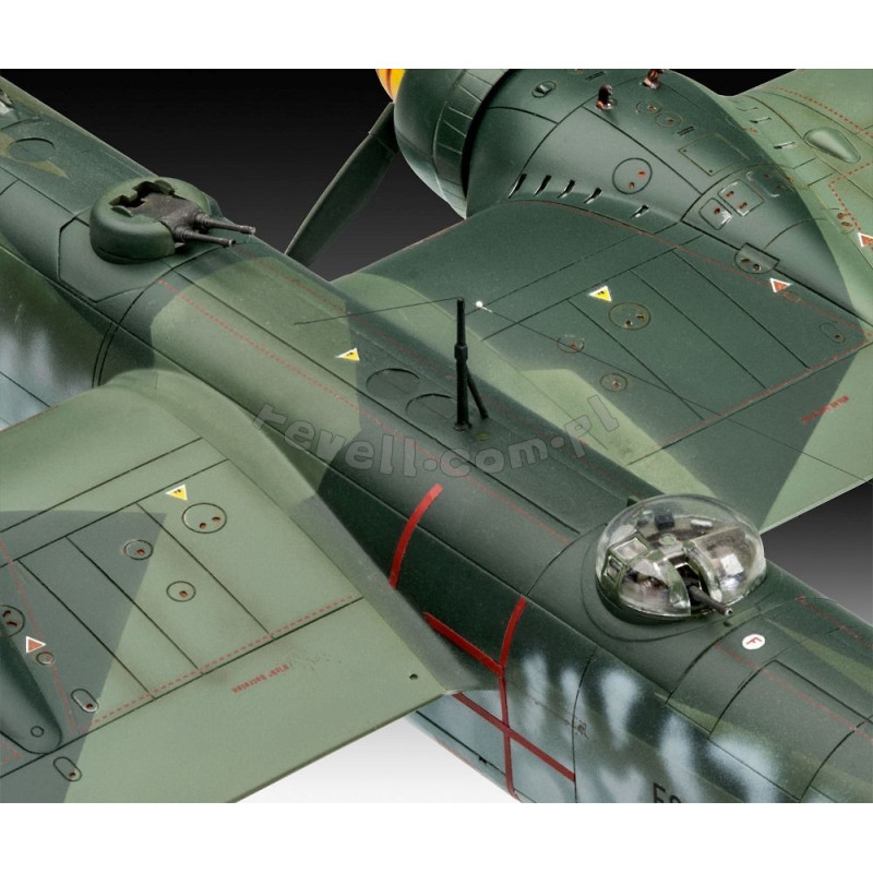 REVELL 1/72 HEINKEL HE177 A-5 GREIF  (03913)