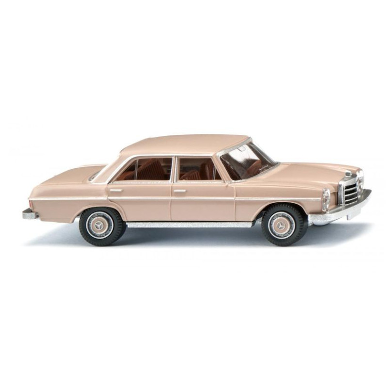 WIKING 1/87 MERCEDES 200/8 (014102)      beżowy