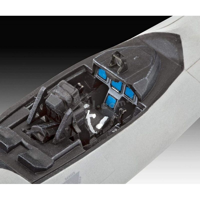 REVELL 1/72 F-22A RAPTOR LOCKHEED MARTIN (03858)