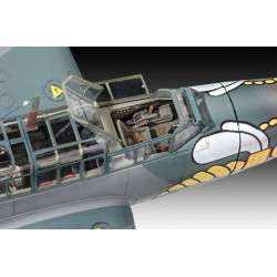 REVELL 1/32 MESSERSCHMITT Bf110 C-2 /    C-7 (04961)