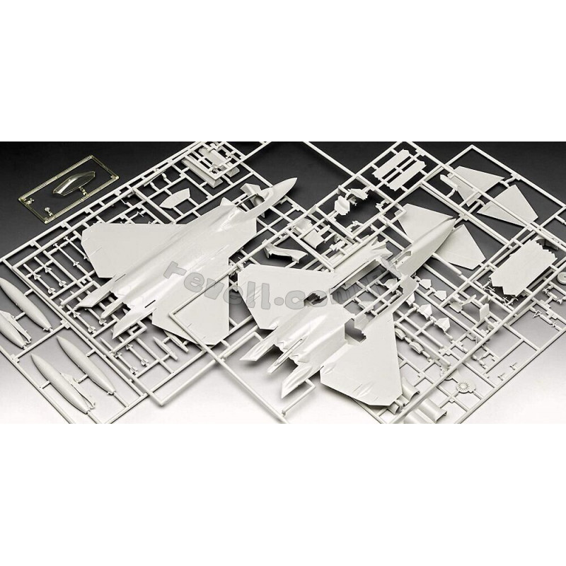 REVELL 1/72 F-22A RAPTOR LOCKHEED MARTIN (03858)