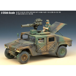ACADEMY 1/35 M966 HUMVEE TOW CARRIER (13250)