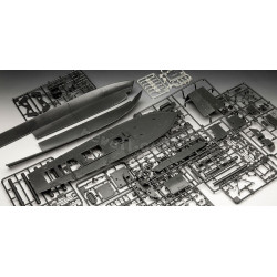 REVELL 1/72 PATROL TORPEDO BOAT PT-109 MODEL SET 65147