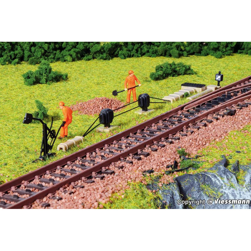 VOLLMER 45136 H0 TRACKSIDE ACCESSORIES