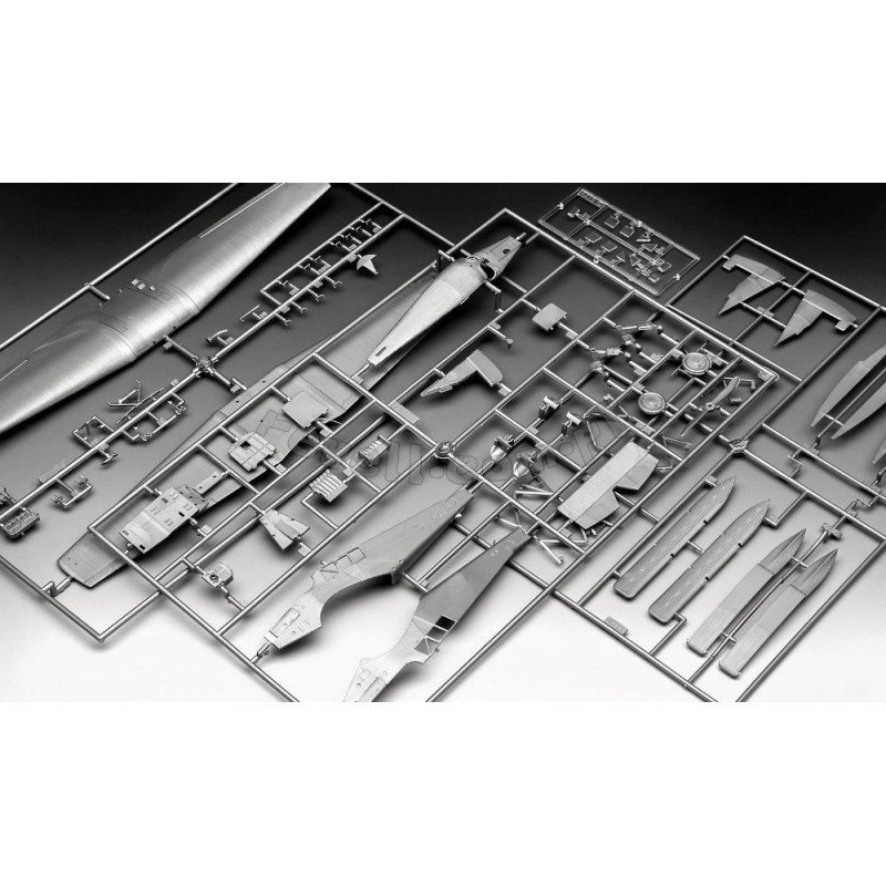 REVELL 1/72 JUNKERS F.13 MODEL SET 63870