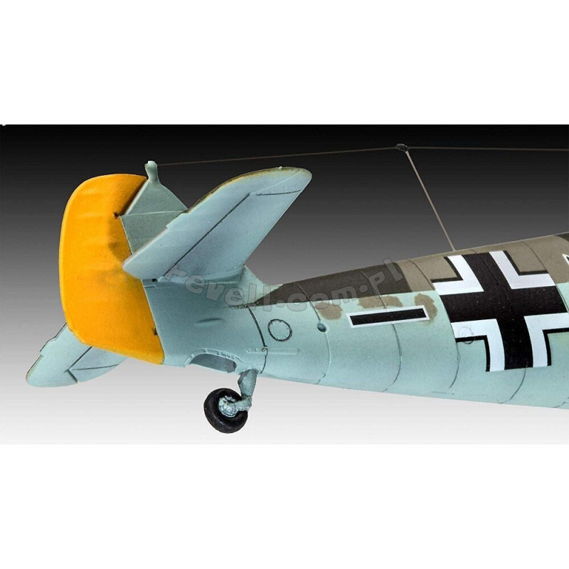 REVELL 1/72 MESSERSCHMITT BF 109 F-2 (03893)