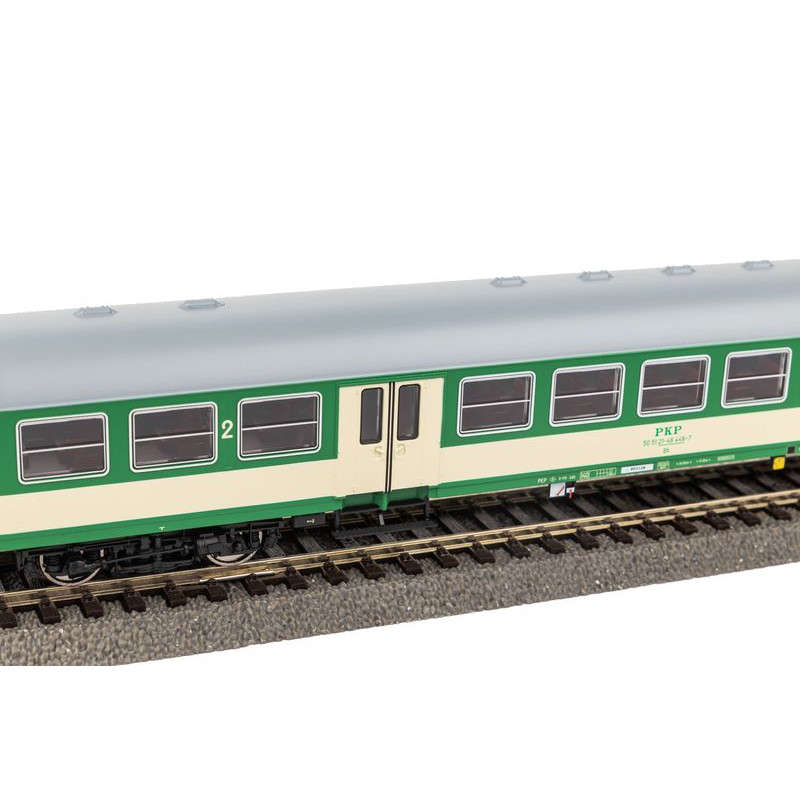 PIKO 96663 PKP osobní vůz 120A ep.V