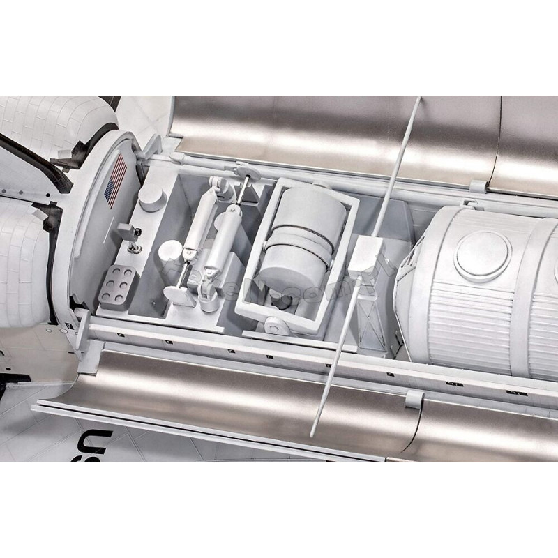 REVELL 1/72 SPACE SHUTTLE 40TH ANNIVERSARY (05673)
