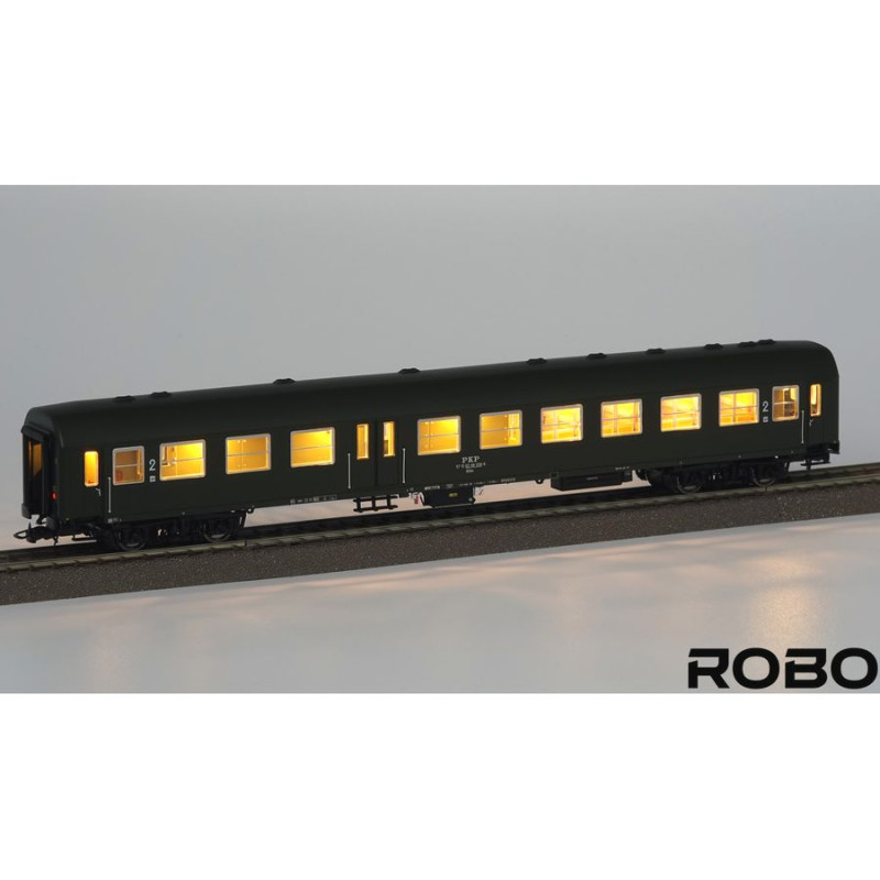 ROBO 272011 PERSONAL BAGGAGE WAGON 2 cl. PKP 609A ep.IV Wroclaw station (with lighting 2.0)