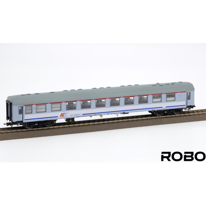 ROBO 260211 WAGON PKP INTERCITY BAR stanice Sczecin / s osvětlením ve starém stylu