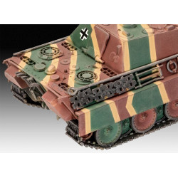 REVELL 1/72 JAGDPANTHER SdKfz. 173       (03327)