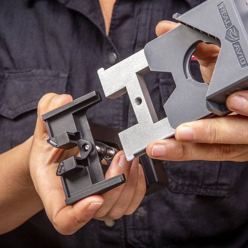 Nivelační přístroj REAL AVID Level Right Pro (AVLVLR-P)