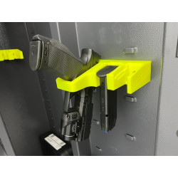 BULLETMAG UCHWYT NA BROŃ KRÓTKĄ (z       latarką i kolimatorem) x1 + 2 x MAGAZYNEK 9 mm / czarny / na magnes