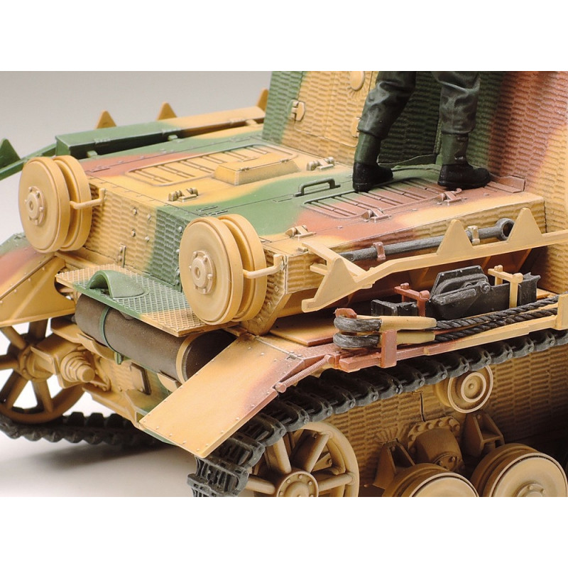 TAMIYA 1/35 Sd.Kfz.166 Sturmpanzer IV    Brummbar Late Production (35353)