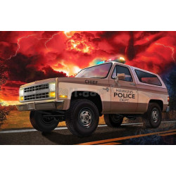 REVELL 1/25 CHEVROLET K5 BLAZER 1985     (07724) Stranger Things