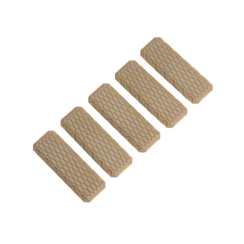 STRIKE INDUSTRIES Zaślepka do M-LOK - 1  sztuka / Ver. 2 khaki (SI-MLOK-COVER-V2-FDE)