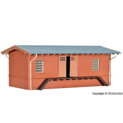 KIBRI 39306 H0 railroad warehouse with ramp