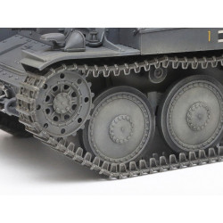 TAMIYA 1/35 TANK Pz. Kpfw.38t Ausf. E/F 35369