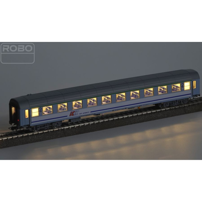 ROBO 222261 PASSENGER WAGON 111Ay PKP IC station Sczecin ep.Va / lighting - new board