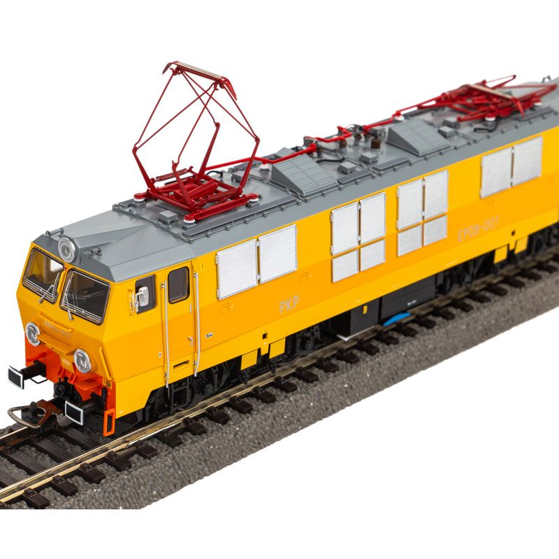 PIKO 97526 ELECTRIC LOCOMOTIVE EP09 PKP ep.IV + DSS PluX22
