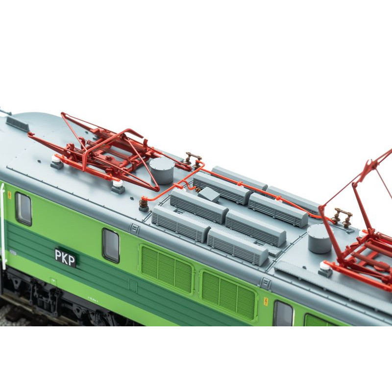 PIKO 96398 ELECTRIC LOCOMOTIVE EP07 PKP ep.V with sound