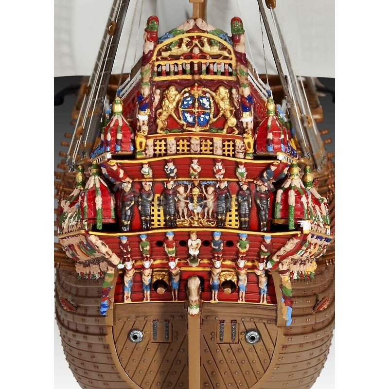REVELL 1/150 Swedish Regal S. Vasa       (05414)