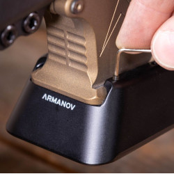 ARMANOV Lejek do AR-15 & Similar Milled  Receivers | Wide - Black (MWALAR15WIDE-BL) Magwell