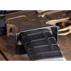 ARMANOV Lejek do AR-15 & Similar Milled  Receivers | Wide - Black (MWALAR15WIDE-BL) Magwell