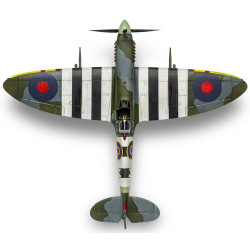 AIRFIX 1/24 Supermarine Spitfire Mk.IXc  - Flying Dray (17001A) + GRATIS