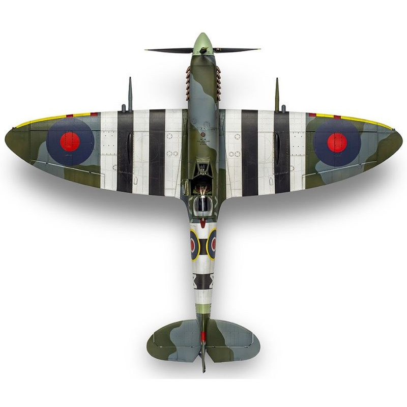 AIRFIX 1/24 Supermarine Spitfire Mk.IXc  - Flying Dray (17001A) + GRATIS