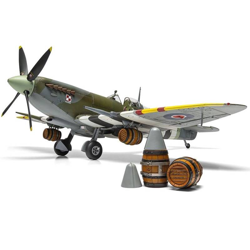 AIRFIX 1/24 Supermarine Spitfire Mk.IXc  - Flying Dray (17001A) + GRATIS