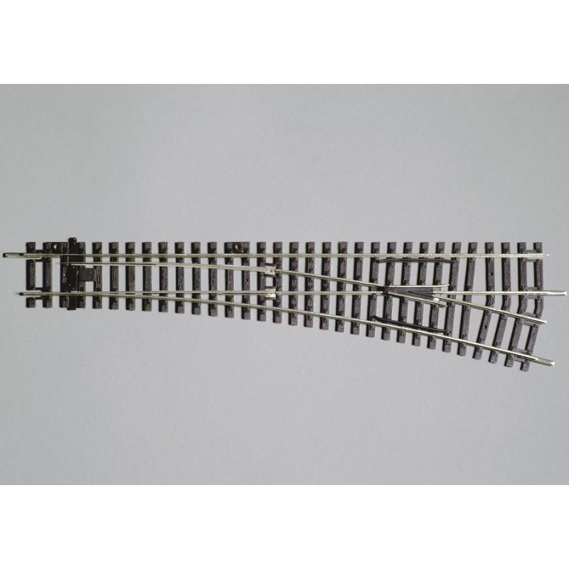 PIKO 55221 PRAVÝ OBRÁTAČ ŠÍPEK R9 / 239 mm ( 1 kus )