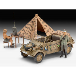 REVELL 1/35 NĚMECKÝ ŠTÁBNÍ AUTOMOBIL TYP 82 (03253)