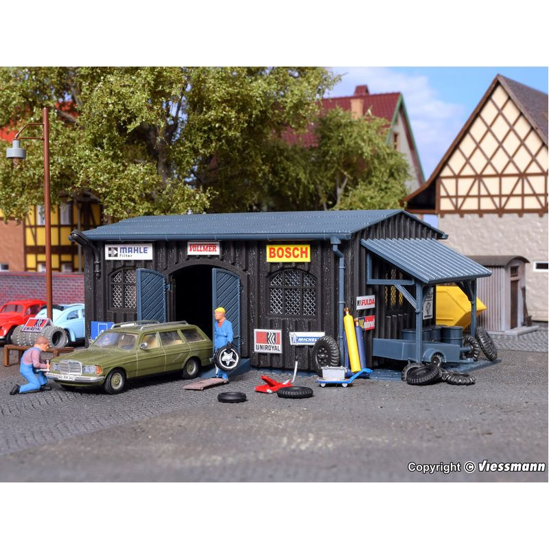 VOLLMER 45602 H0 Warsztat samochodowy
