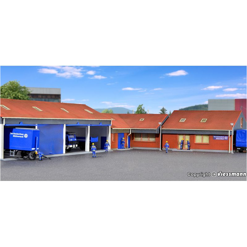 KIBRI 39211 H0 Biura i garaże THW        Kitzingen