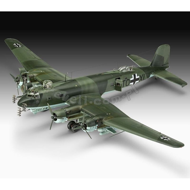 REVELL 1/72 Focke-Wulf Fw 200 C-5/C-8 Condor (03777)