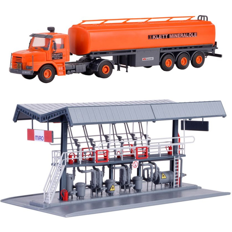KIBRI 39834 H0 Baza paliwowa z cysterną  Scania