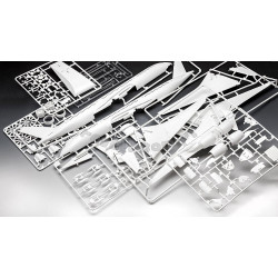 REVELL 1/144 AIRBUS A350-900 Lufthansa   New Livery (03881)