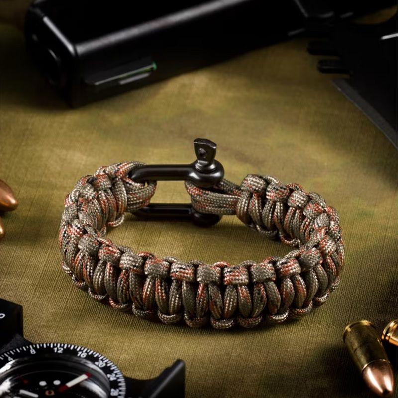 INVADER GEAR String Bracelet FROM CAMO (10355881300)