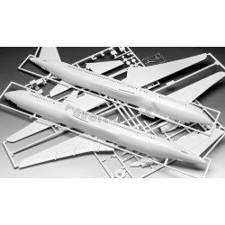 REVELL 1/144 BOEING 767-300ER BRITISH AIRWAYS "CHELSEA ROSE" (03862)