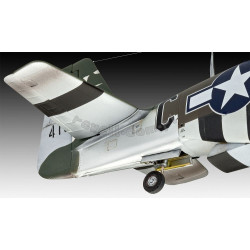 REVELL 1/32 P-51D-5NA MUSTANG (03944)