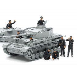 TAMIYA 1/35 WERHMACHT TANK CREW SET (35354)