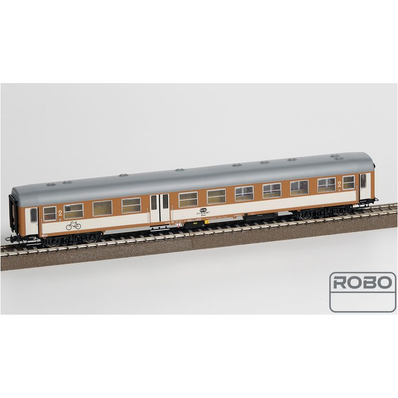 ROBO 272321 Osobní vůz 609A PKP, ep. VI, stanice Katowice*** (s osvětlením)