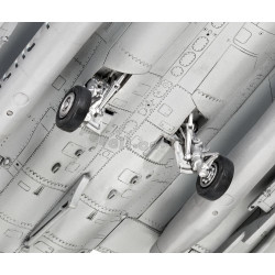 REVELL 1/48 DASSAULT AVIATION RAFALE C (03901)