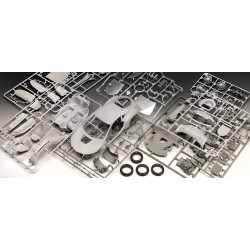 REVELL 1/24 BMW I8 (07670)