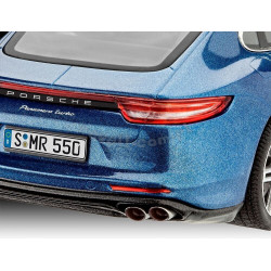 REVELL 1/24 PORSCHE PANAMERA 2 TURBO (07034)