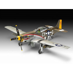 REVELL 1/32 P-51D-15-NA MUSTANG (03838)  LATE VERSION